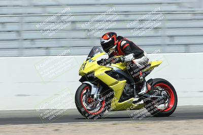 media/Apr-18-2025-CVMA Friday Practice (Fri) [[88baa45499]]/Racer 3/Session 4 Front Straight Speed Pans/